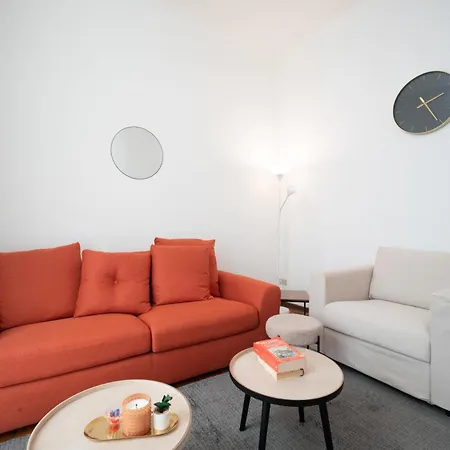 Centro Storico & Nascondiglio A Desenzano * デセンツァーノ・デル・ガルダ